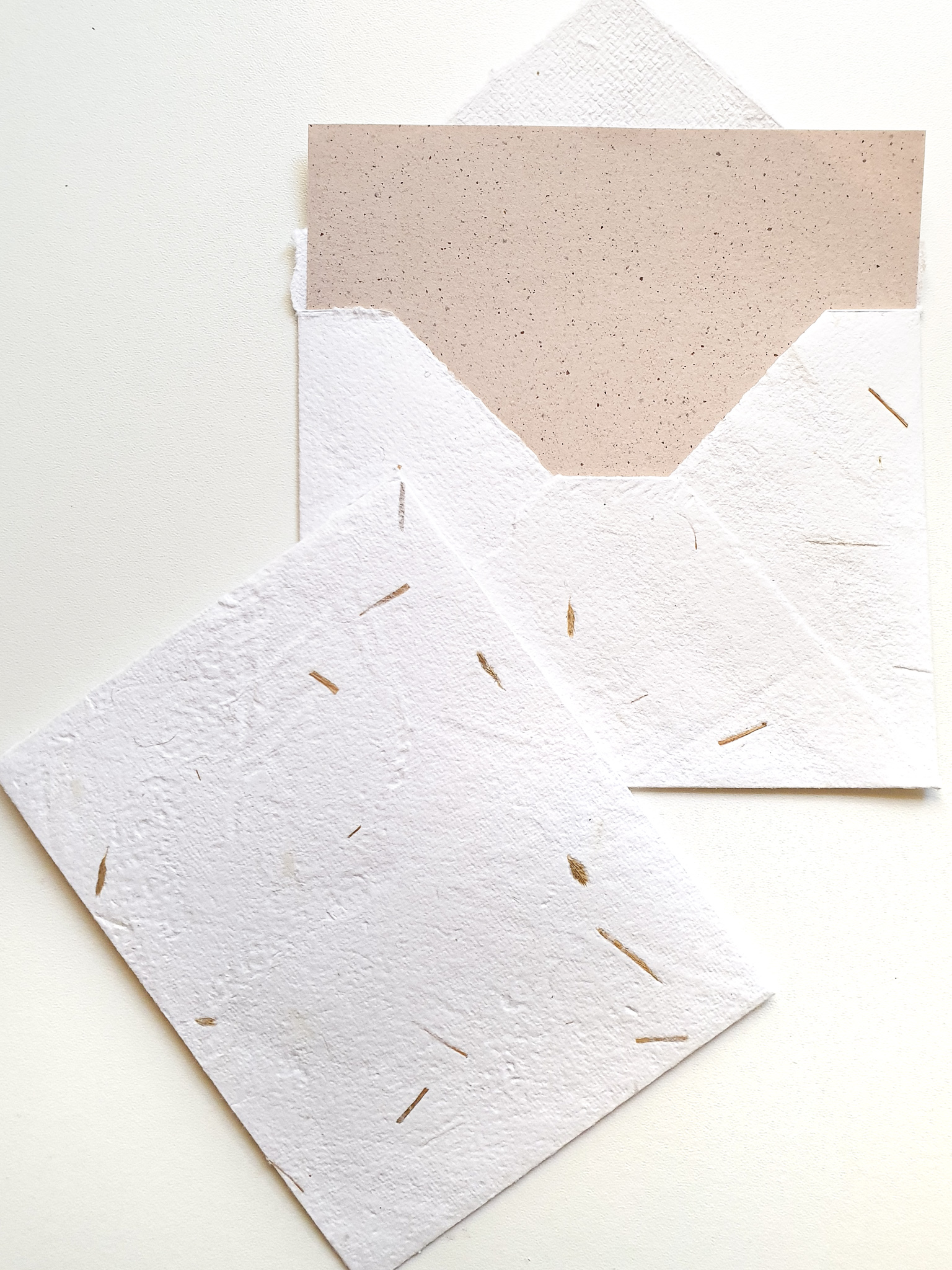 handgeschöpfte Blütenpapiere_Briefumschläge mit Karten_3